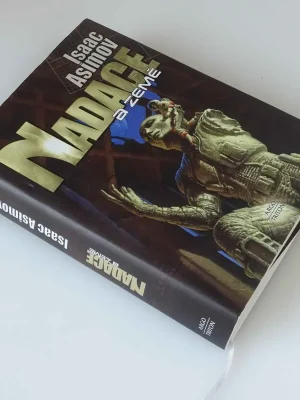Nadace a Země Vrácení Zdarma